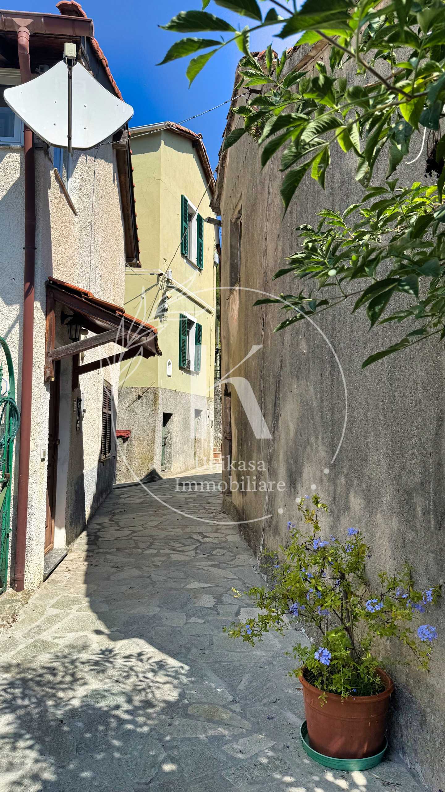 Porzione di casa Via Priocco, Savona