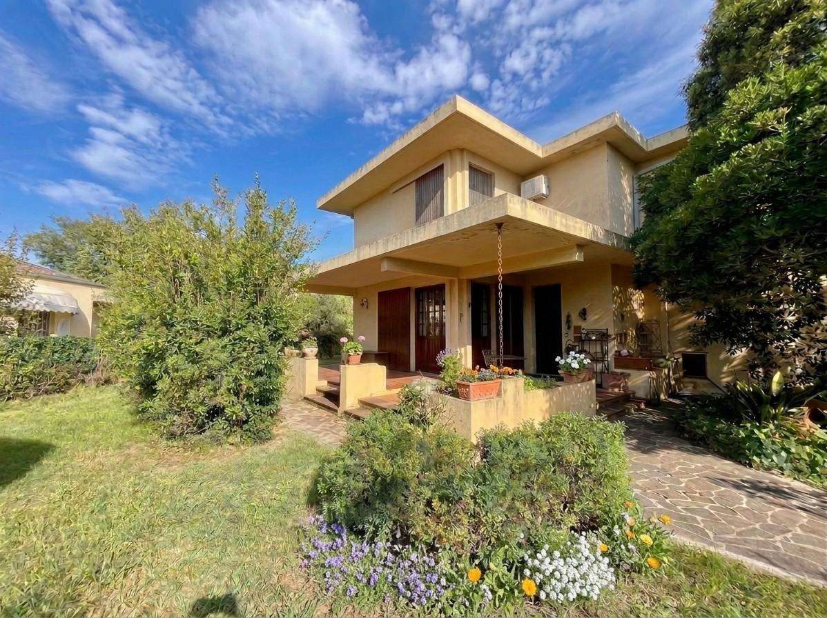 Villa Via Napoli,  4, Pontedera
