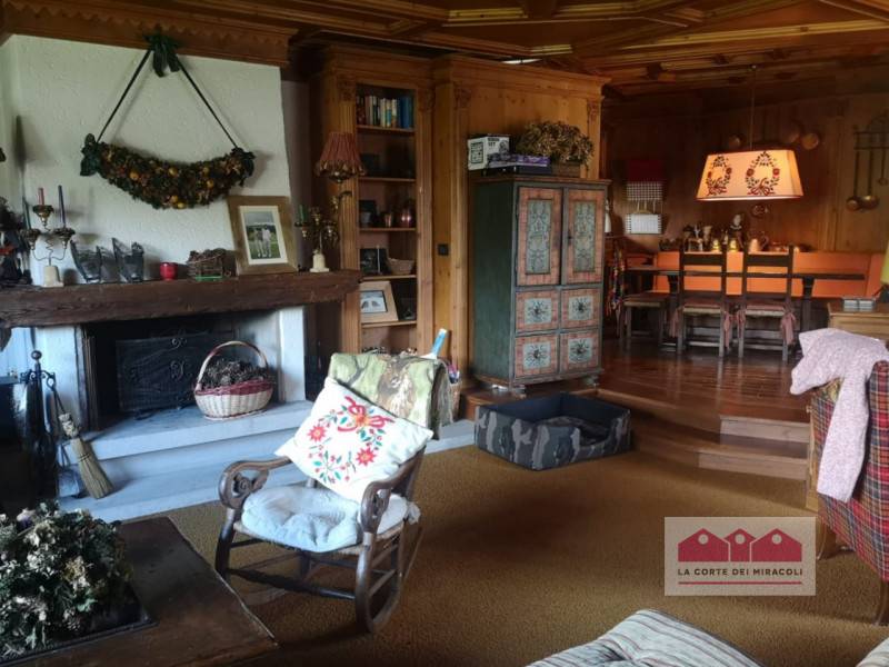 Casa Bi - Trifamiliare Via Camona, Asiago