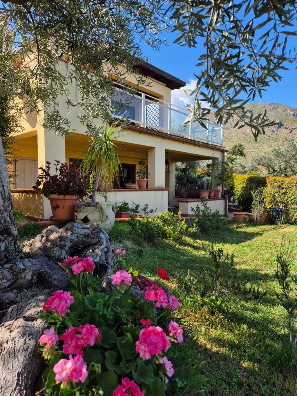 Casa Bi - Trifamiliare Residence paegaggio, Bragone, Termini Imerese