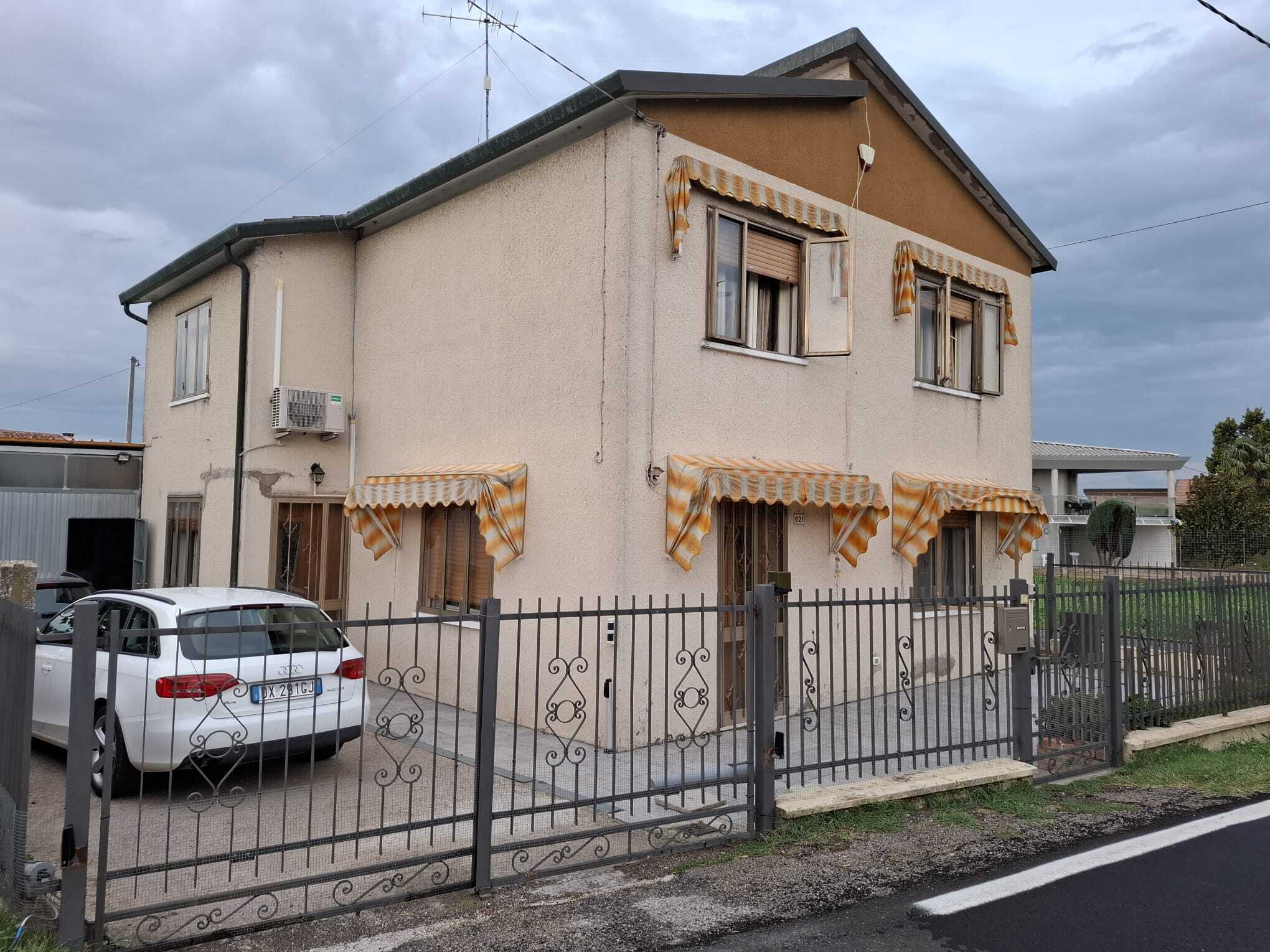 Casa indipendente Via Argine Adigetto, Fratta Polesine