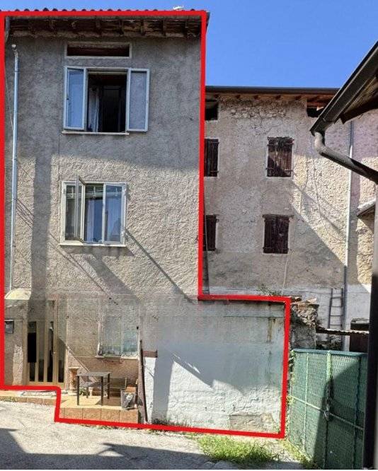 Porzione di casa Via Borghi, Arsiero