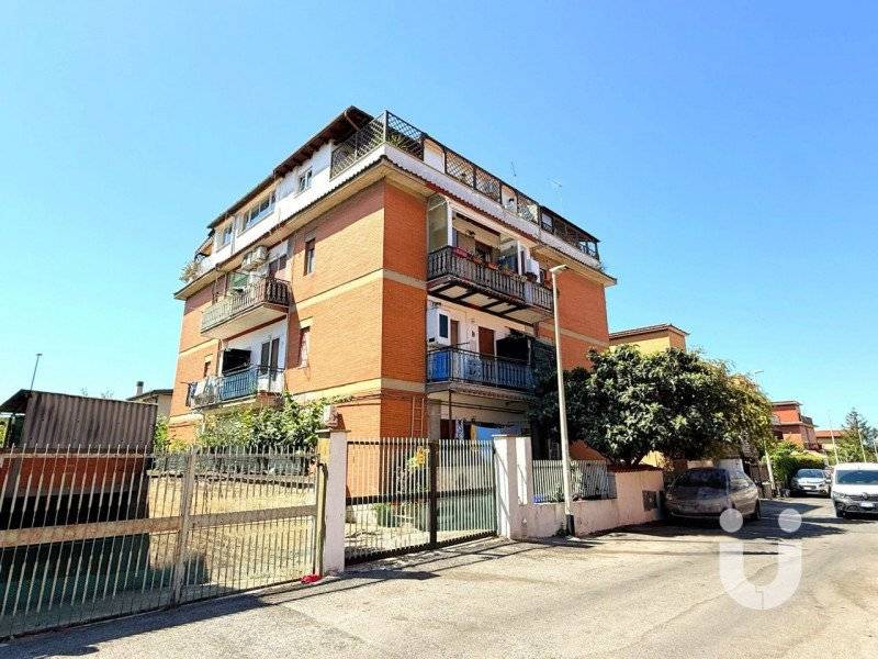Attico - Mansarda Acilia, Roma