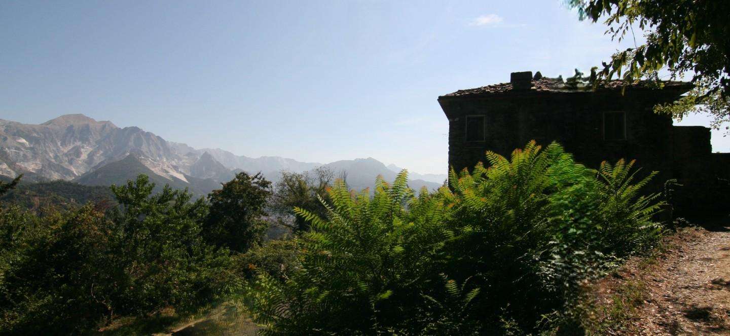Rustico Via Fontia,, Carrara
