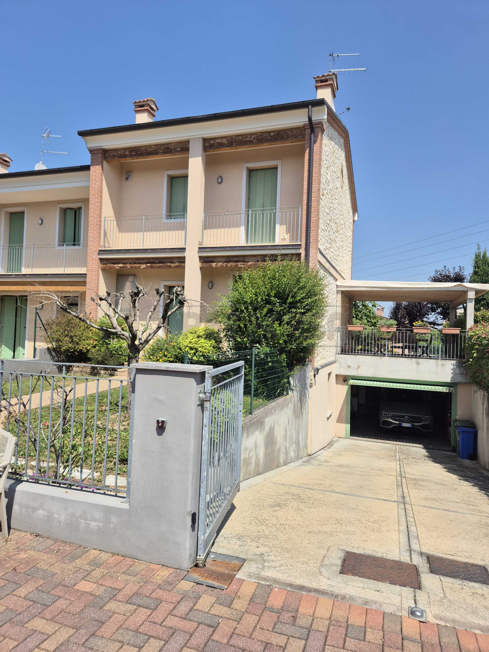 Casa indipendente Strada San Giovanni, Vicenza
