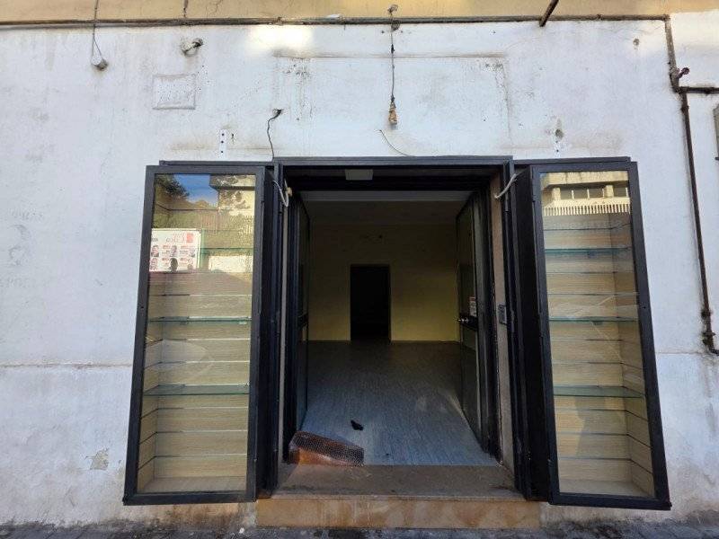 Negozio Fuorigrotta, Napoli