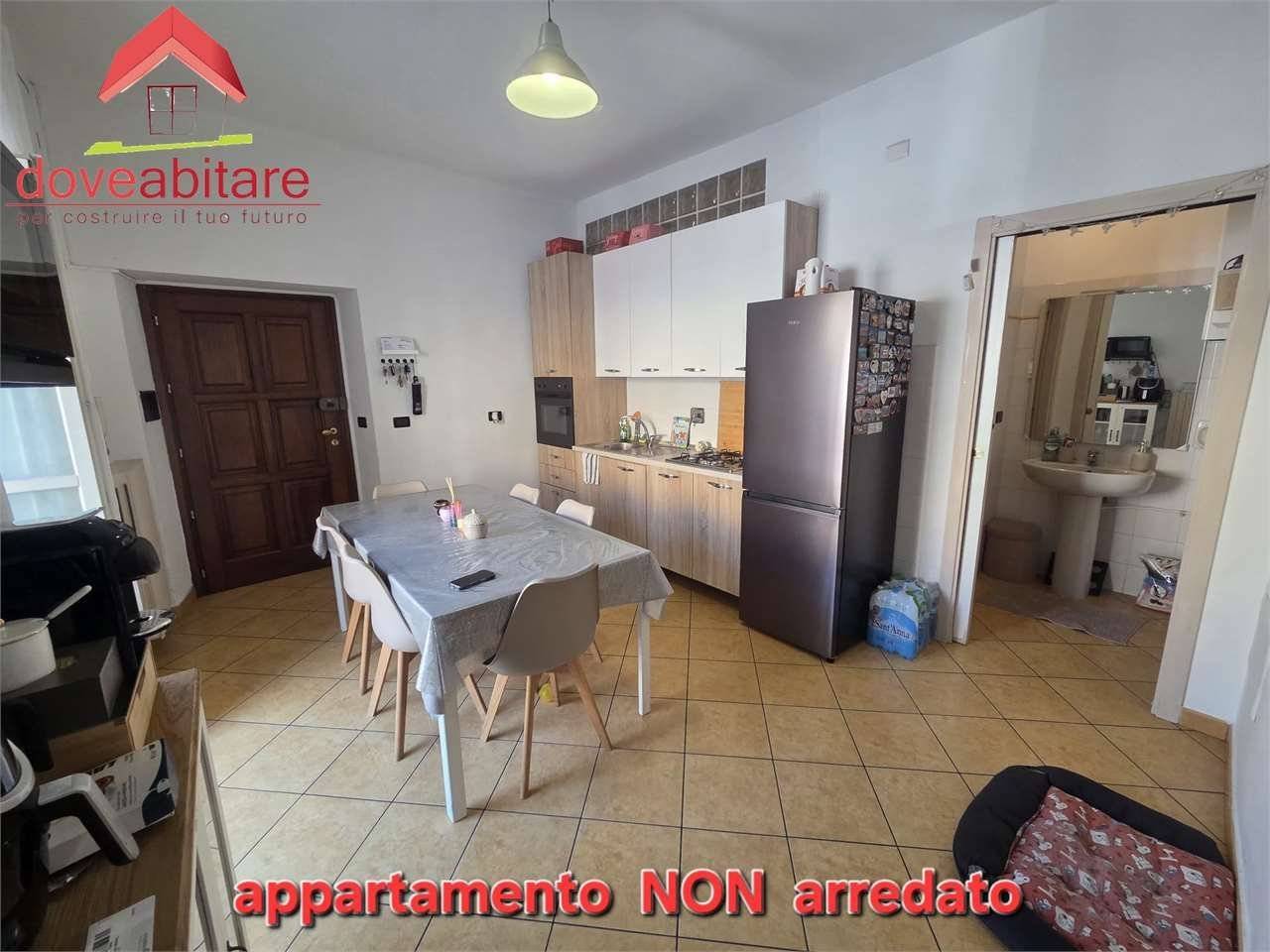 Immobile Piazza Vittorio Veneto, 1, Pinerolo