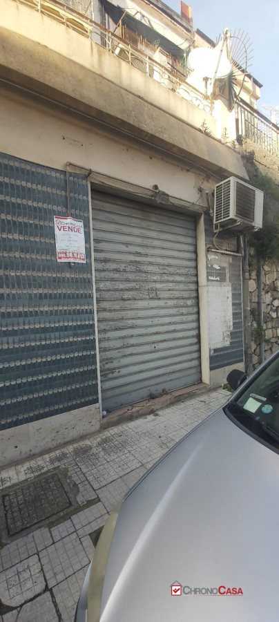 Locale commerciale Viale Italia, Messina