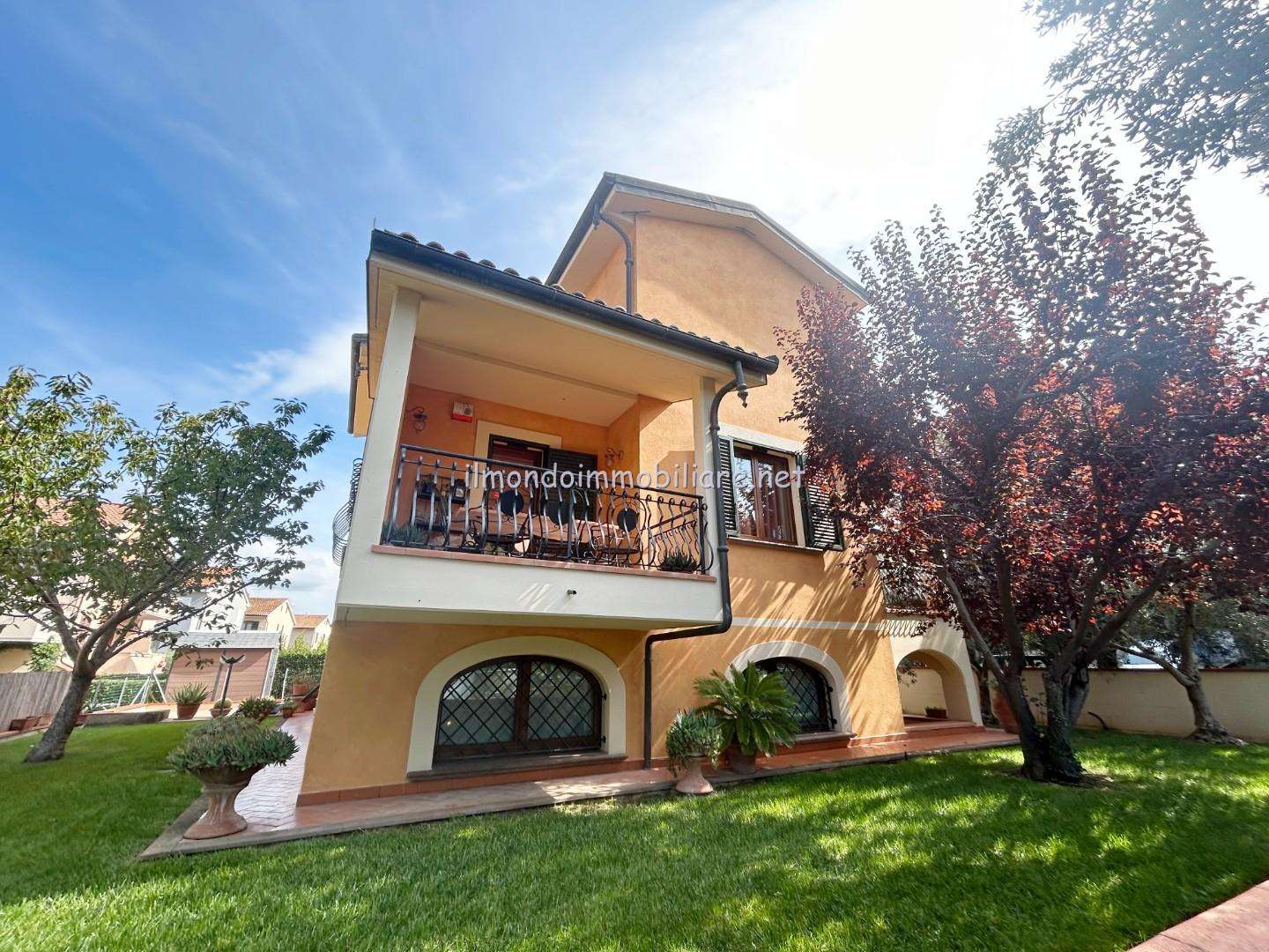 Villa Via Montanara,, Cecina