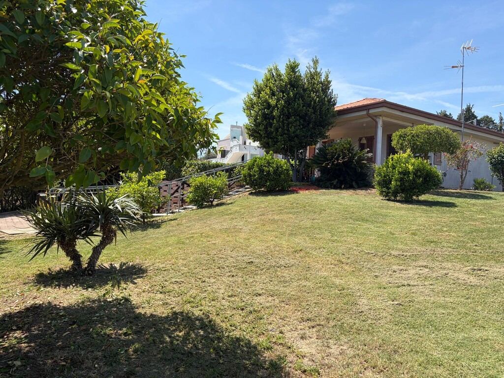 Casa indipendente Via Fonte Giulia, 11, Civitanova Marche