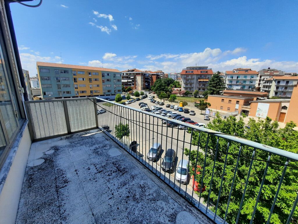 Appartamento Viale della Repubblica, 1, Vasto