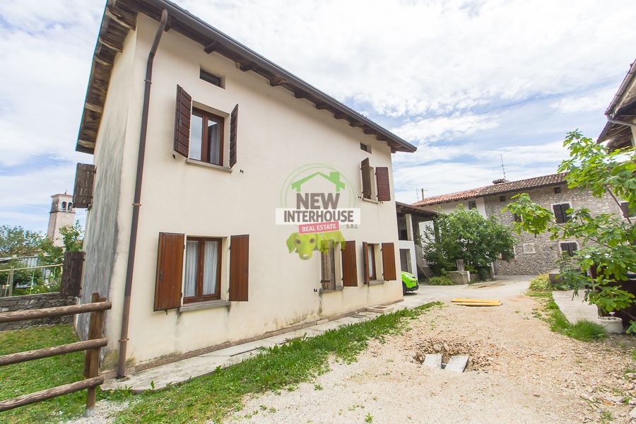 Appartamento Via Isonzo, Maniago
