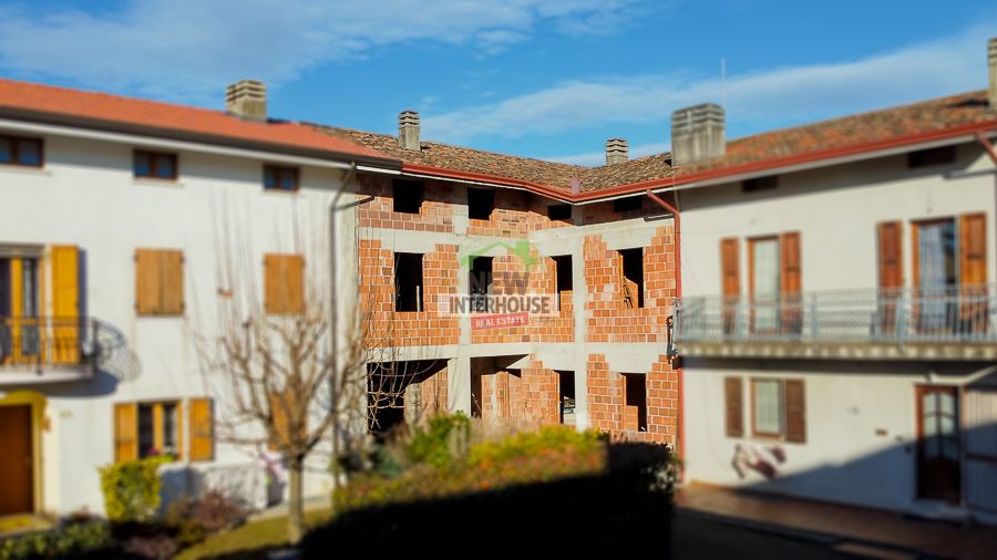 Appartamento Via Dante, Maniago