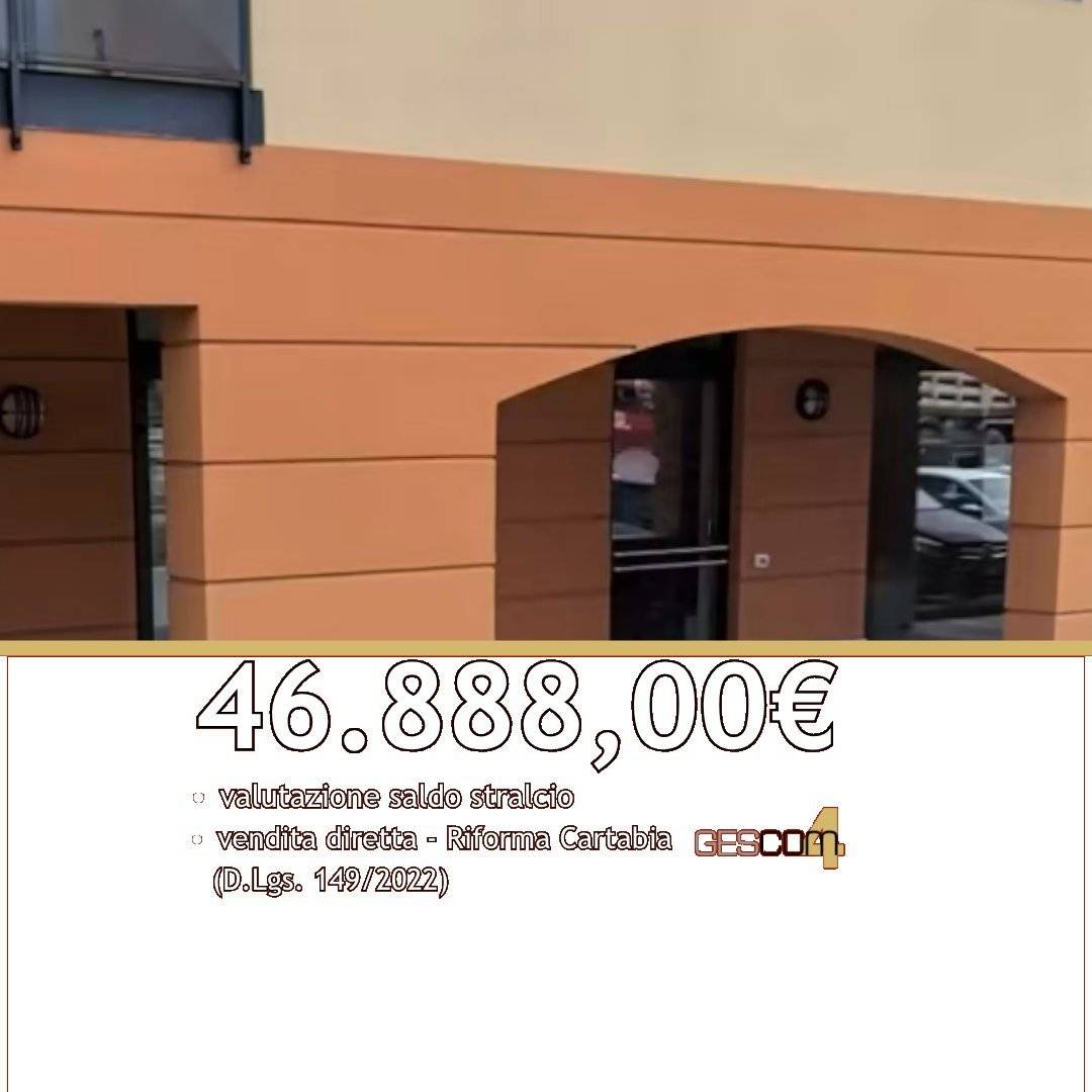 Negozio Piazzale Mariano Rumor, 12, Chiampo