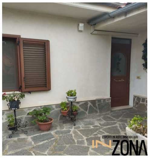 Appartamento Via Fara Galeone, Torre de' Passeri