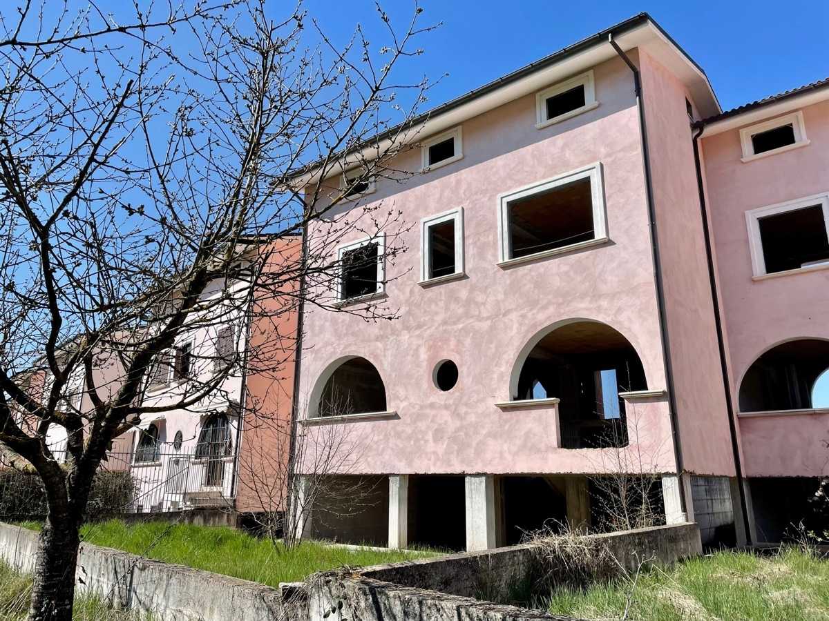 Porzione di casa Via San Biagio, L'Aquila