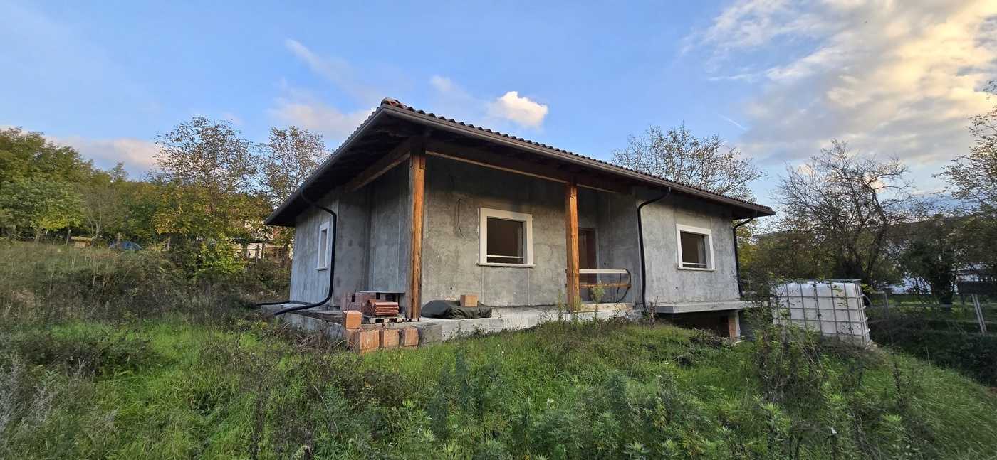 Casa indipendente Via Fontanelle, L'Aquila
