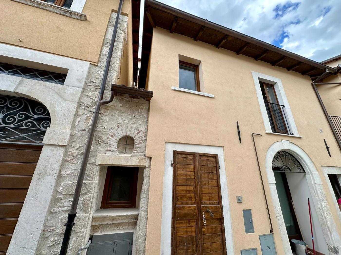 Casa indipendente Via Cavantoni, San Demetrio ne' Vestini
