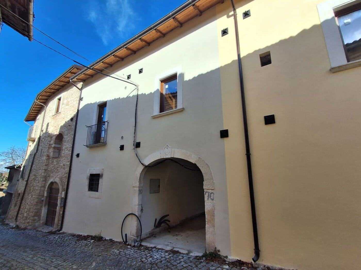 Casa indipendente Via Colle, San Demetrio ne' Vestini