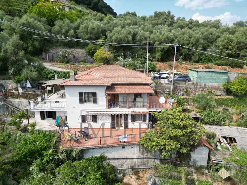Porzione di casa Via Ciappin, Ventimiglia