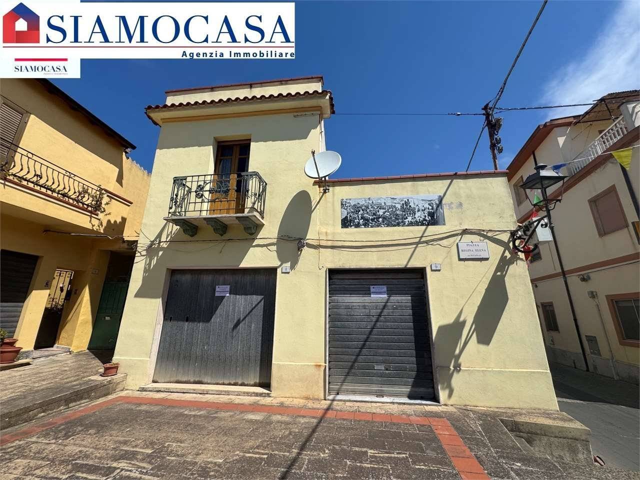 Negozio Vico Terzo di Via Vittorio Emanuele Terzo, Lunamatrona