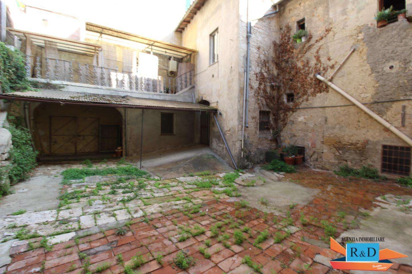 Palazzo - Stabile Piazza Arnolfo di Cambio,, Colle di Val d'Elsa