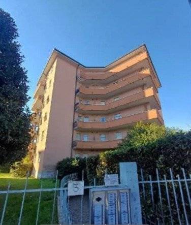 Appartamento Via Francesco Petrarca, Brescia