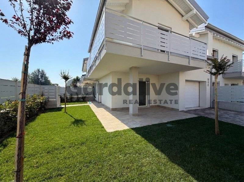 Casa Bi - Trifamiliare Via Colli Storici, Desenzano del Garda