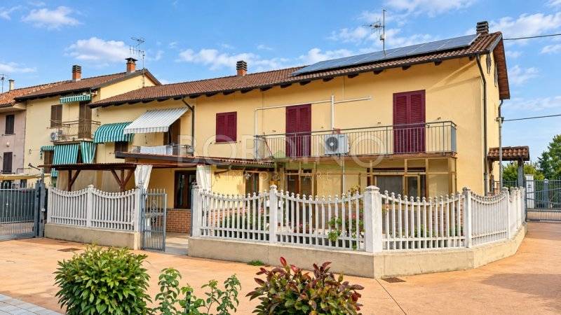 Casa indipendente, Govone