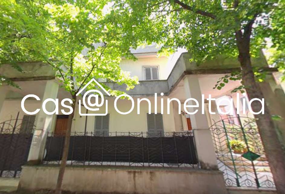 Appartamento Viale Luigi Chiavellati, Foligno