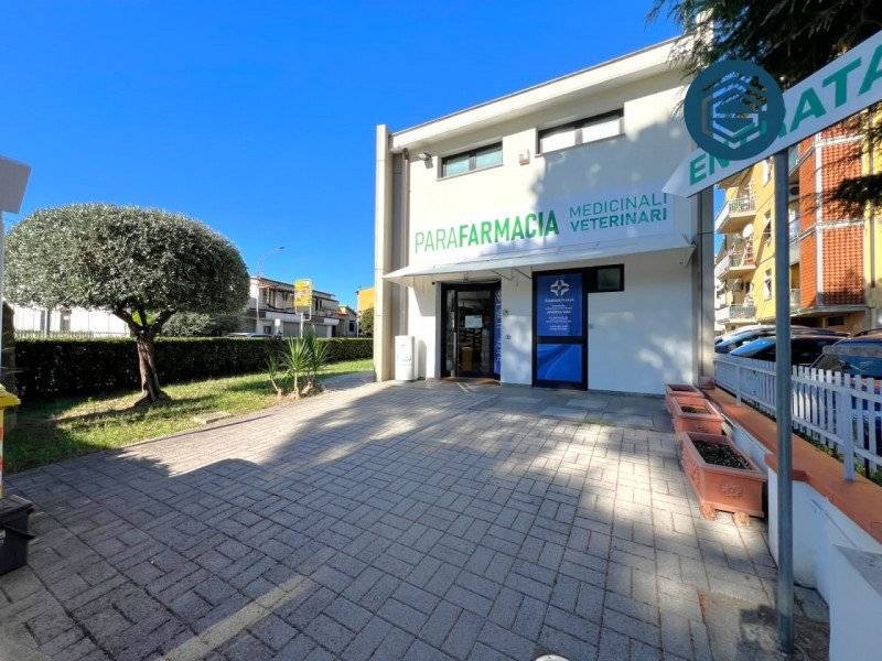 Attività  commerciale San Piero a Ponti, Campi Bisenzio