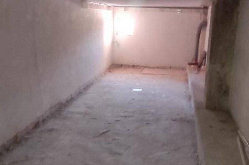 Magazzino - Deposito Via Madonna della Neve, 51, Pratola Peligna