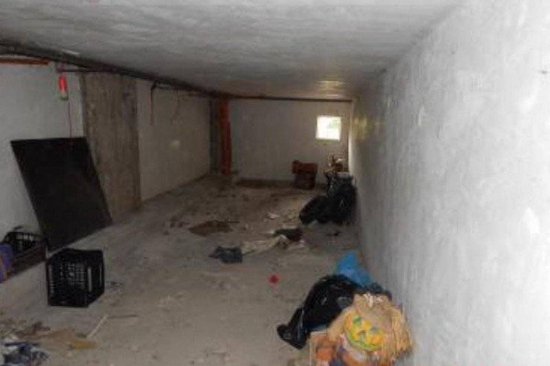 Magazzino - Deposito Via Madonna della Neve, 51, Pratola Peligna