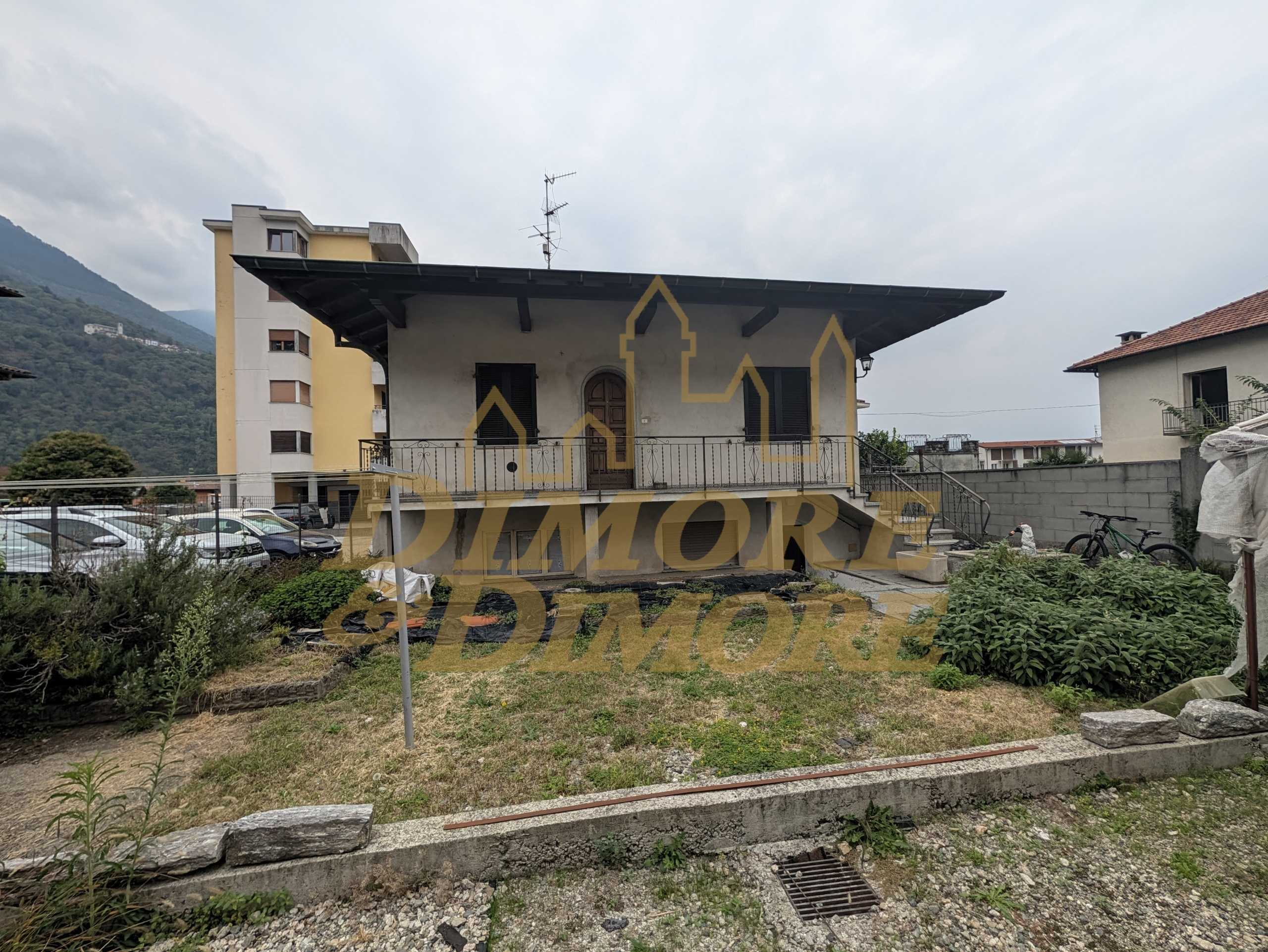 Casa indipendente Via Sotto I Chiosi, Cannobio