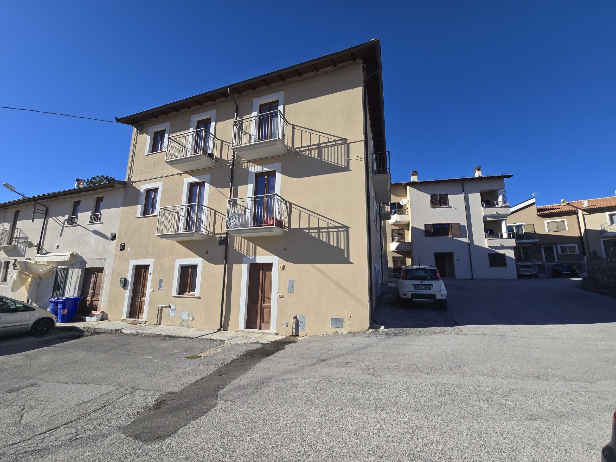 Appartamento Piazza del Santuario della Madonna di Roio, L'Aquila