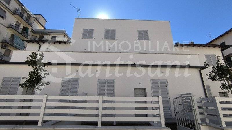 Casa Bi - Trifamiliare Rifredi / Careggi, Firenze