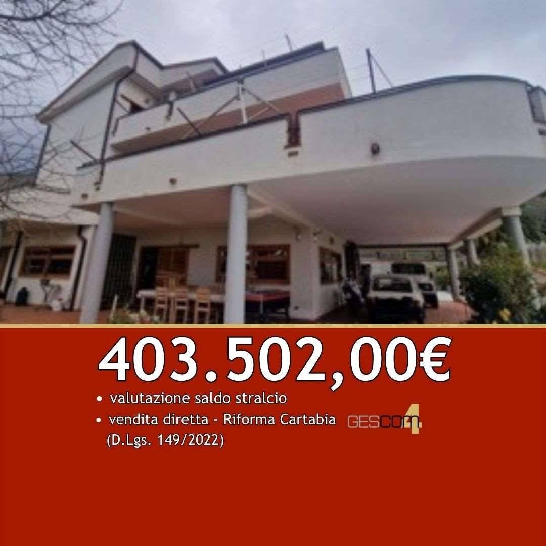 Villa, Salerno