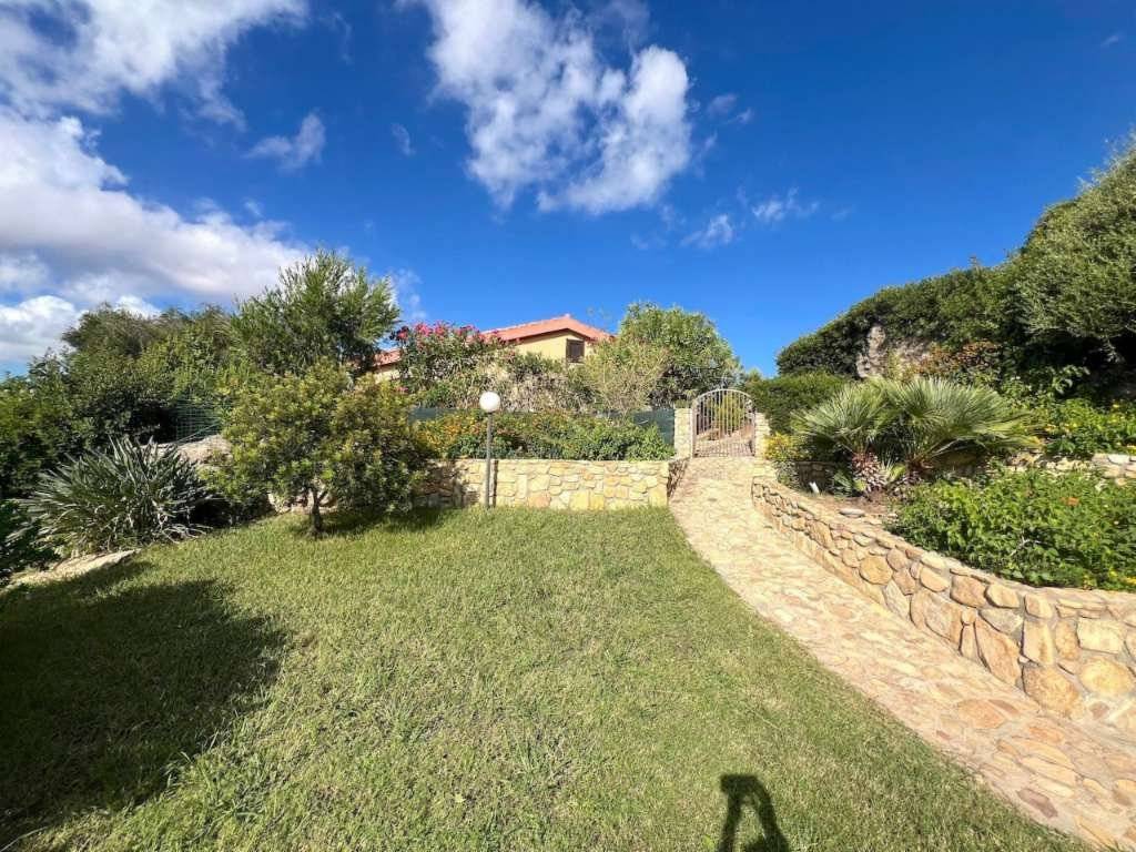 Casa Bi - Trifamiliare, Muravera