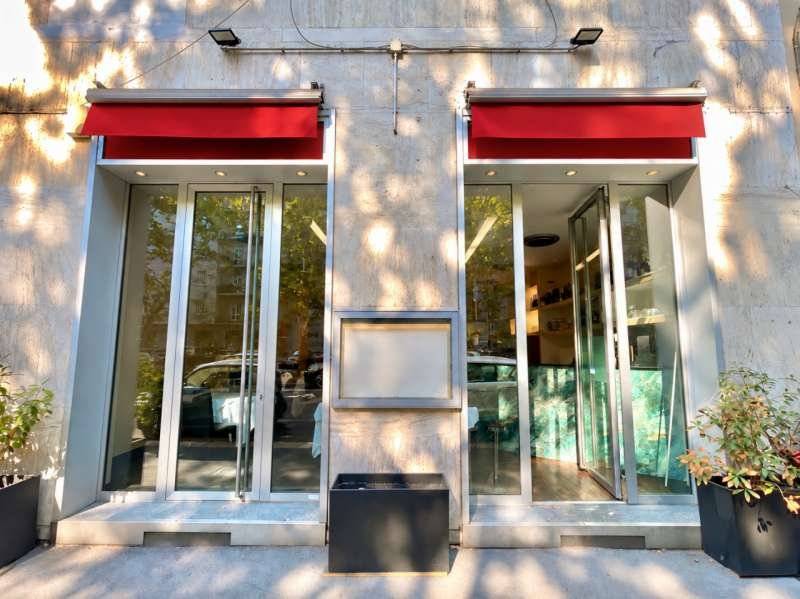 Attività  commerciale Sempione, Milano