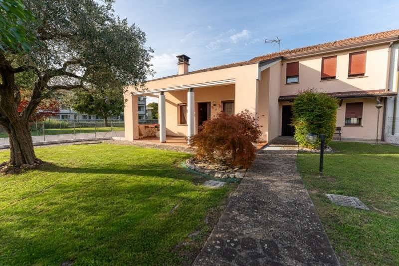 Casa Bi - Trifamiliare Mira - Centro, Mira