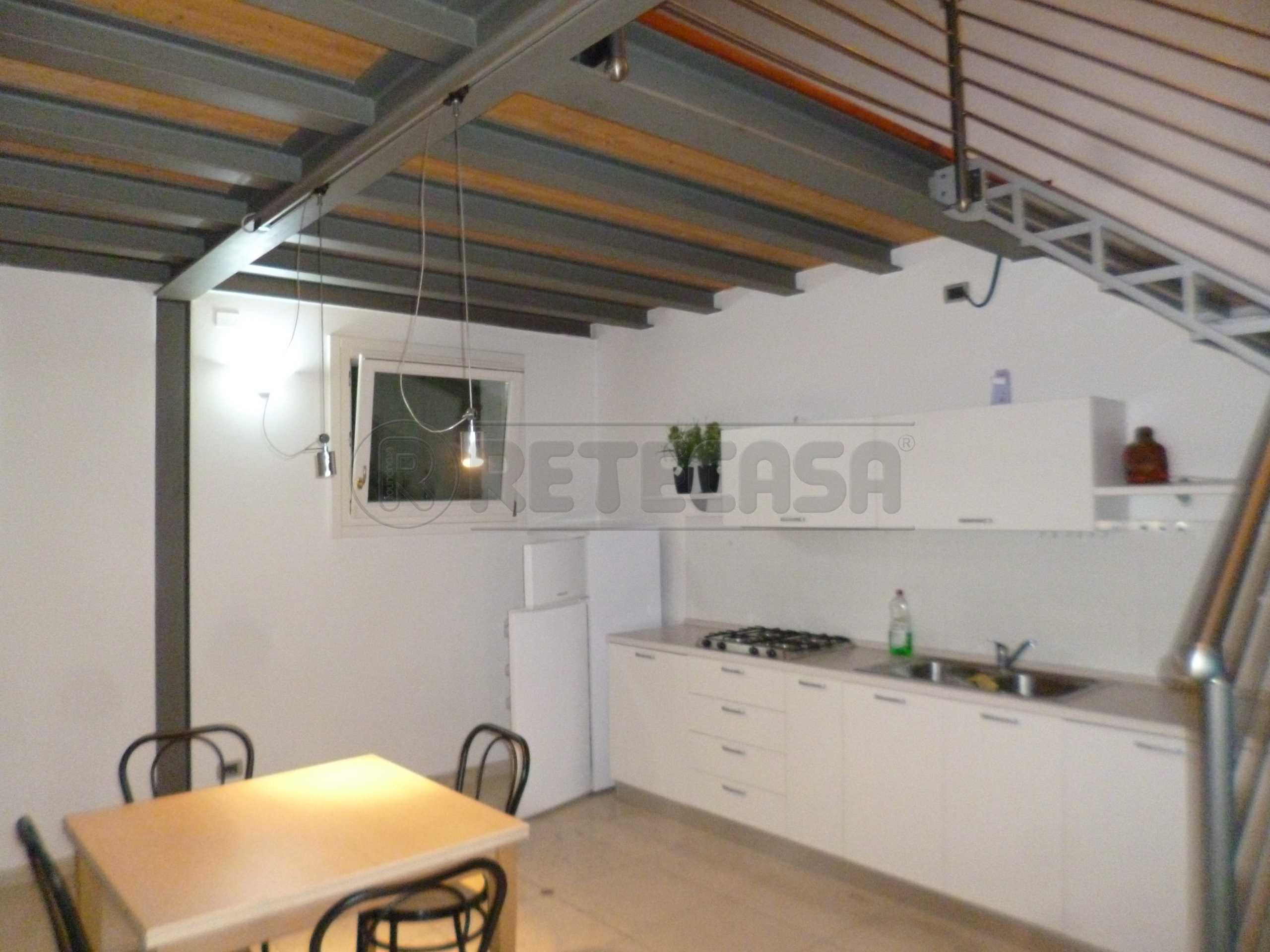 Porzione di casa Via Pesa, Montebello Vicentino