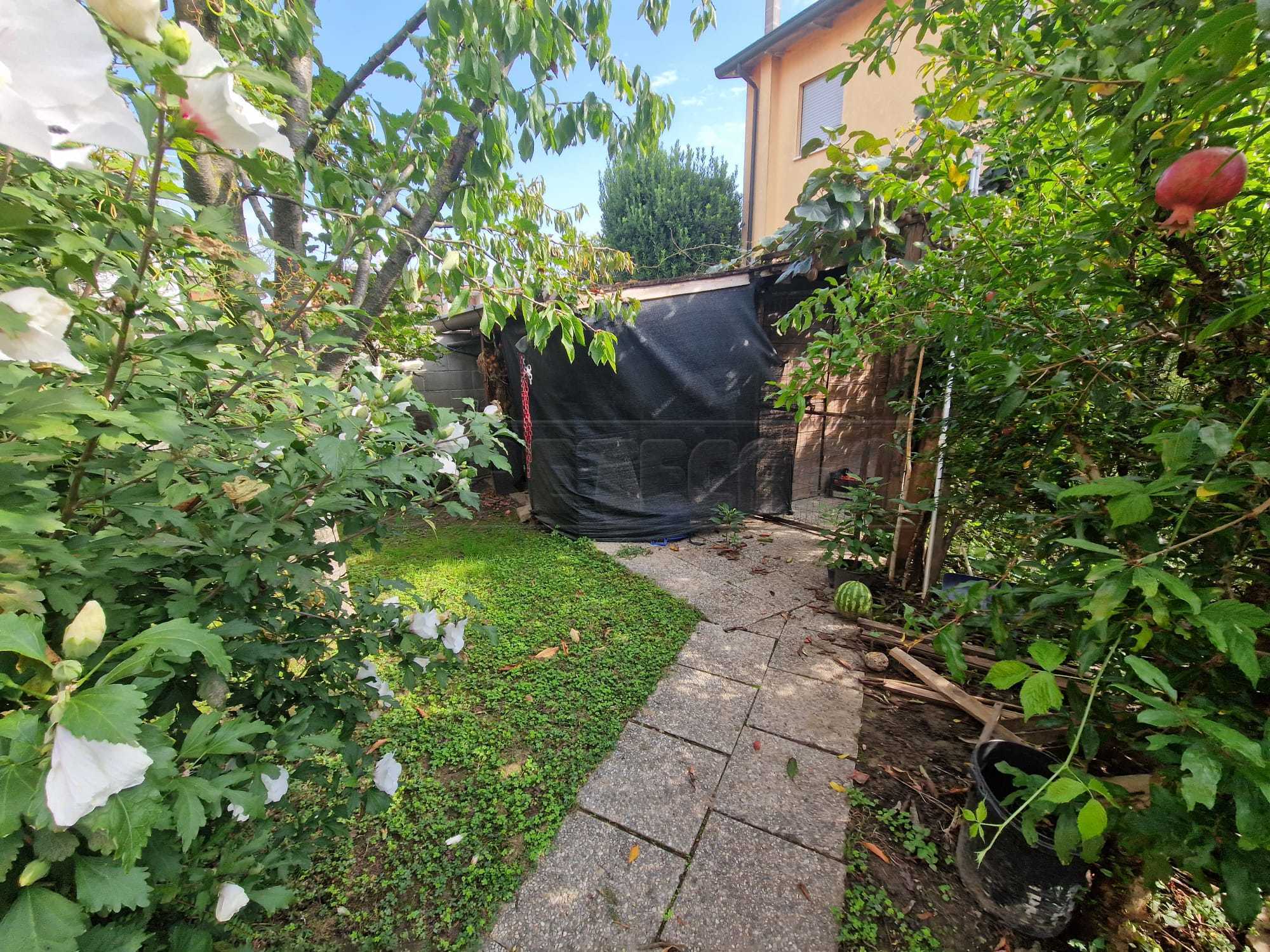 Porzione di casa Via Bardella, Pieve d'Olmi