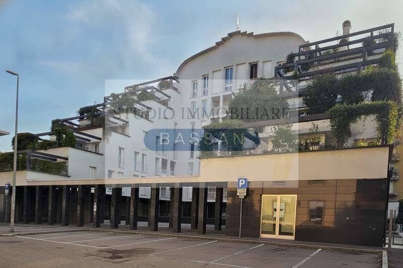 Appartamento Via Achille Cadolini, 7, Gallarate
