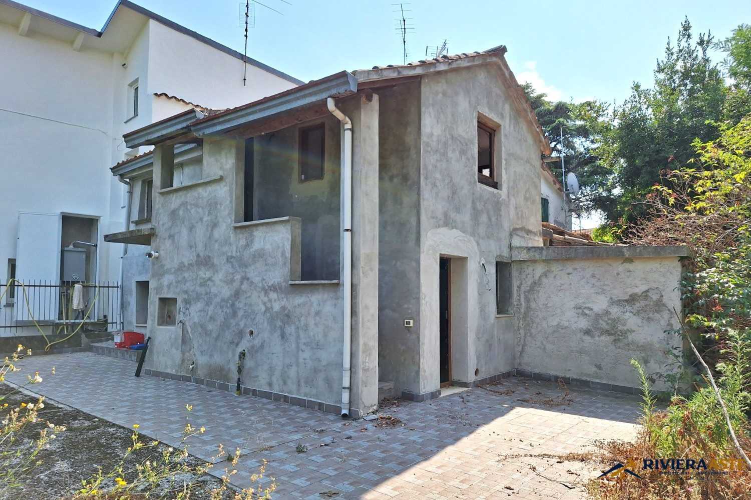 Villa Via Marignano, San Giovanni in Marignano