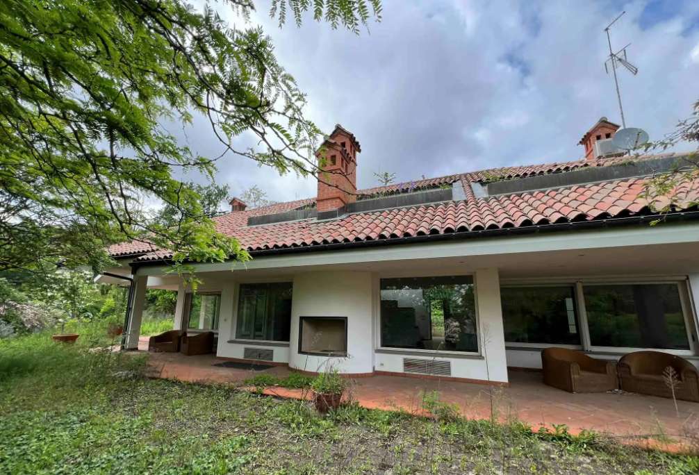 Villa Str. Cenasco,  105, Moncalieri