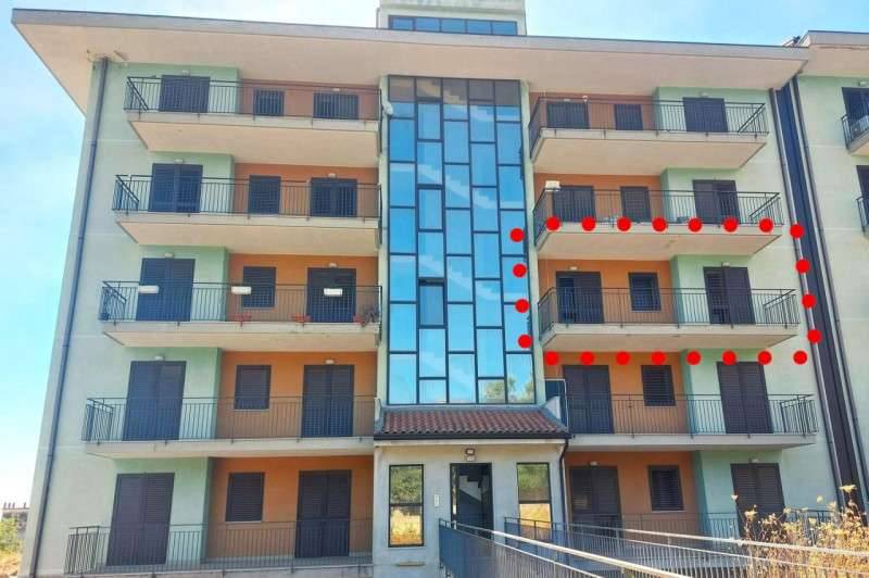 Appartamento Via degli Argentieri Acesi, Acireale