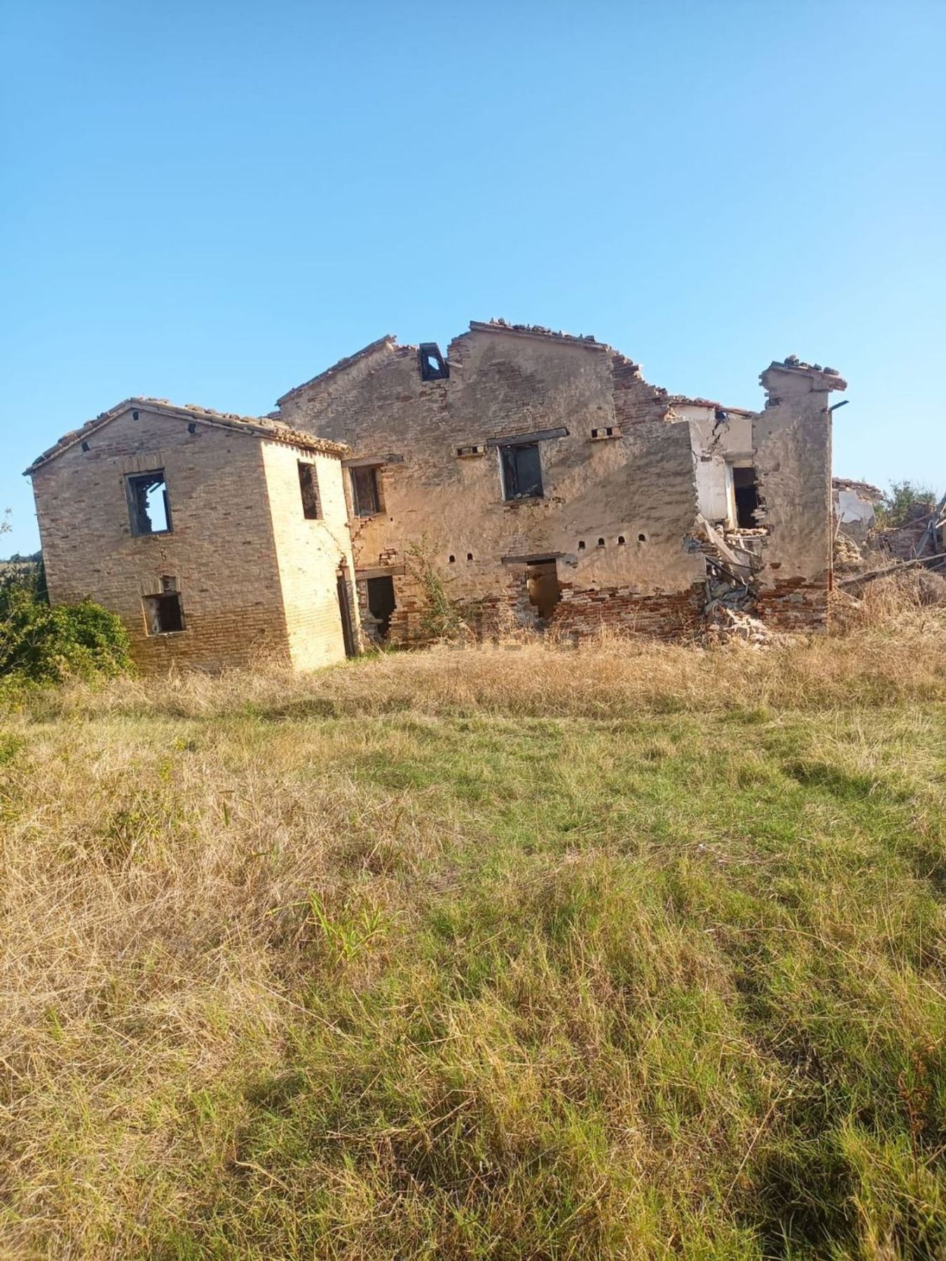 Casale in vendita a Treia - foto 2