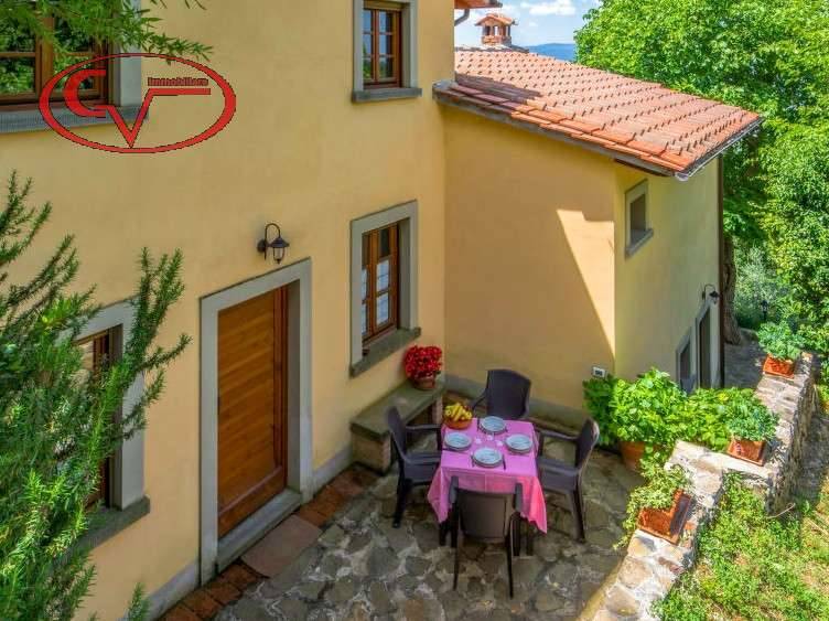 Casa Bi - Trifamiliare Querceto, Loro Ciuffenna