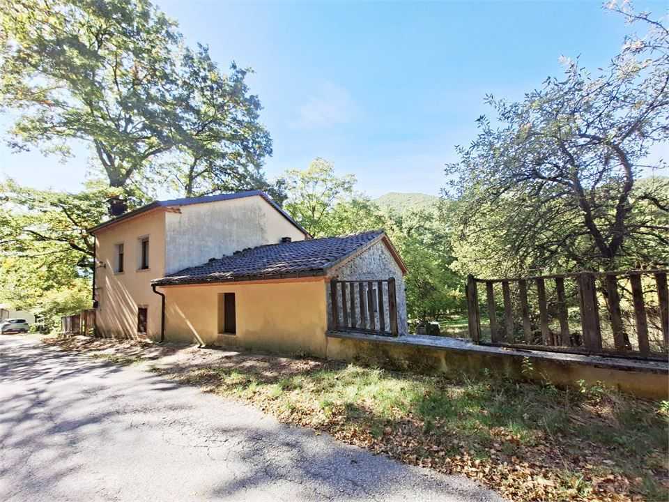 Casa indipendente Contrada Briccioso, Carovilli