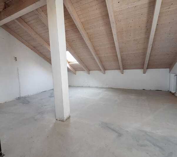 Porzione di casa Strada dei comuni, Caselette